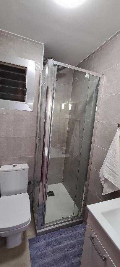 Habitaciones Camp Nou Apartment ロスピタレート・デ・リョブレガート エクステリア 写真